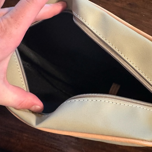 Jon Hart Design Shave Kit - Picture 4 of 5